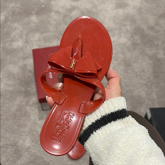 Salvatore Ferragamo Women's Red Sandals - Picture 3 of 6